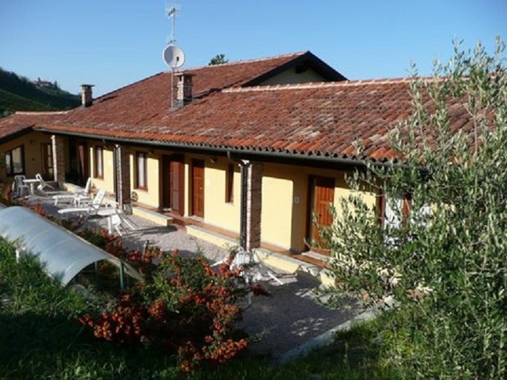 Agriturismo Il Ciabot Villa Barolo Dış mekan fotoğraf